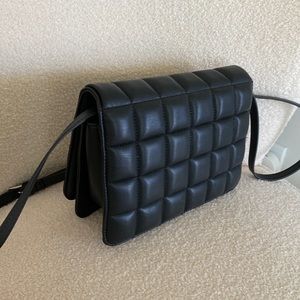 Quilted faux leather shoulder bag